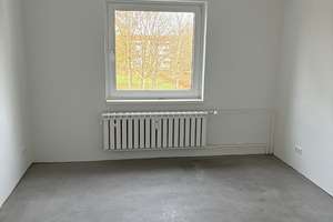 Kleine Wohnung mit Loggia und Dusche // 3.OG Wohnung 4 – Lutonstr. 3, 38444 Detmerode, Wolfsburg – Vorschaubild 6