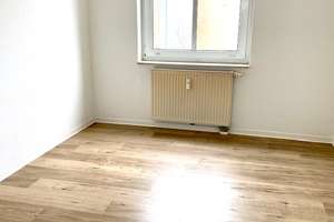 Attraktive Wohnung in zentraler Innenstadtlage mit Aufzug, Einbauküche und Balkon. – Gutenbergstrasse 9, 39106 Alte Neustadt, Magdeburg – Vorschaubild 11