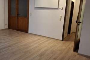 1,5-Zimmer Wohnung im 1. OG in Augsburg-Kriegshaber – Ulmer Straße 74, 86156 Kriegshaber, Augsburg – Vorschaubild 3