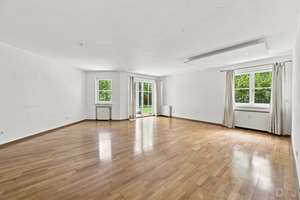 Wohnen auf zwei Ebenen mit Garten in München-Forstenried! – 81476 Forstenried, München – Vorschaubild 2