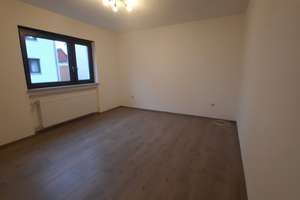 Sanierte 4-Zimmer-Doppelhaushälfte mit EBK in See-Nähe in Forst (ggf. befristet) – Die vollständige Adresse der Immobilie erhältst du vom Anbieter., 76694 Forst – Vorschaubild 7