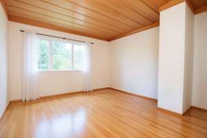Hier hat die Familie Platz – 4 Zimmer, Balkon und Garage in Top-Lage – Die vollständige Adresse der Immobilie erhältst du vom Anbieter., 64297 Eberstadt, Darmstadt – Vorschaubild 2