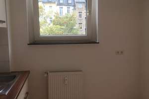 v. Privat: Mainz Neustadt, 1-Zimmer-Appartement mit EBK und Balkon       d Süd-Balkon – Hindenburgstraße 21, 55118 Neustadt, Mainz – Vorschaubild 6