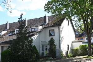 Großzügiges Einfamilienhaus mit Wintergarten