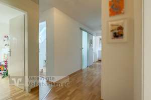 Tolle 3,5-Zimmer-Dachgeschosswohnung mit Garage - Stadtmitte - Frei nach Verkauf – Die vollständige Adresse der Immobilie erhältst du vom Anbieter., 72764 Reutlingen-Mitte, Reutlingen – Vorschaubild 2