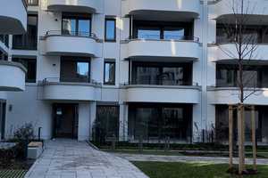 Neu Wohnung mit 2 Raum, einem großzügigen Balkon und Einbauküche bei Neuperlach in München – Kyivstrasse 17, 81735 München – Vorschaubild 2