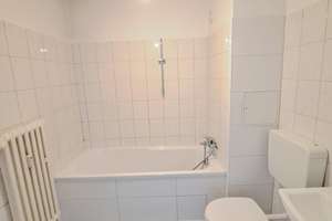 Einziehen und wohlfühlen: 2-Zimmer-Wohnung mit Loggia sucht neue Mieter! – Dieselstr. 17/19, 12057 Neukölln (Ortsteil), Berlin – Vorschaubild 5