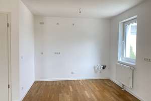 Sehr schöne Wohnung in begehrter Lage mit Parkettfußboden - Sofort beziehbar! – Wilhelm-Hoff-Straße 24, 12489 Adlershof, Berlin – Vorschaubild 10
