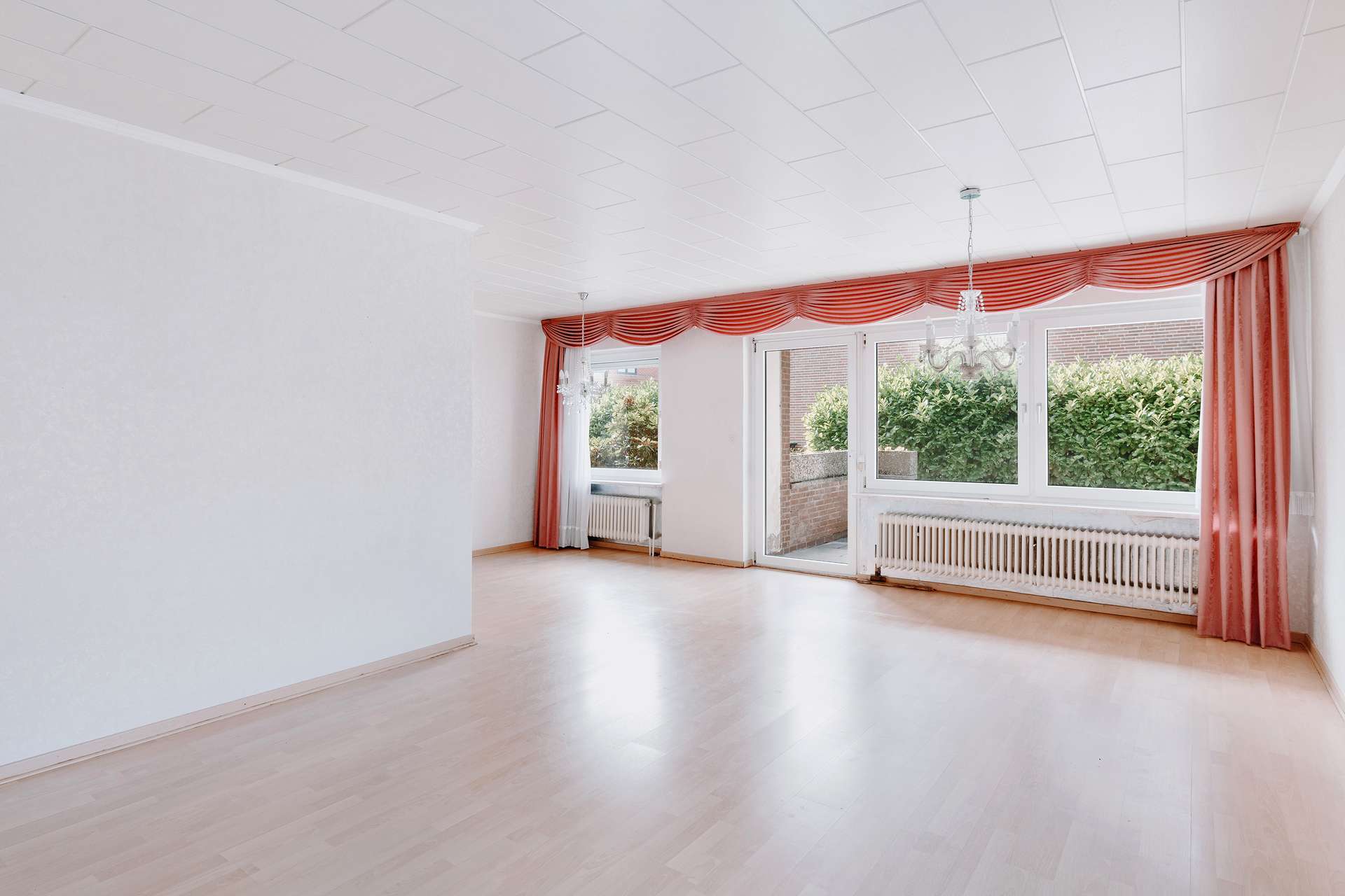 Immobilie in Adendorf - Top-Lage und mit tollem Grundstück in Adendorf - Bild 1