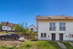 Wohnglück auf drei Etagen – stilvolle Doppelhaushälfte mit Weitblick in Steinau an der Straße – Die vollständige Adresse der Immobilie erhältst du vom Anbieter., 36396 Steinau an der Straße – Vorschaubild 19