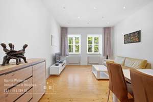 Stilvolle 3 Zimmer Altbauwohnung - urbanes Wohnen im Herzen von Haidhausen – Die vollständige Adresse der Immobilie erhältst du vom Anbieter., 81667 Haidhausen Süd, München – Vorschaubild 1