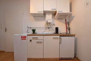Hell möblierte Einliegerwohnung in Oberdürrbach – Die vollständige Adresse der Immobilie erhältst du vom Anbieter., 97080 Dürrbachtal, Würzburg – Vorschaubild 3