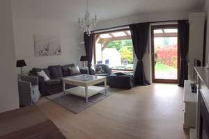 Ohne Makler*Sanierte 4/5-Zimmer-Doppelhaushälfte zzgl. Keller zum Kauf in Biesdorf (Marzahn) – Die vollständige Adresse der Immobilie erhältst du vom Anbieter., 12683 Biesdorf, Berlin – Vorschaubild 2