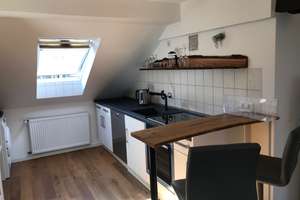 Moderne 2,5-Zimmer-DG-Wohnung möbliert mit EBK in Friedrichstadt von privat – Die vollständige Adresse der Immobilie erhältst du vom Anbieter., 40217 Friedrichstadt, Düsseldorf – Vorschaubild 2