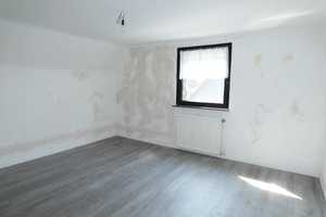 Charmantes Einfamilienhaus mit großem Garten, ideal für eine kleine Familie! – Leverkusen – Vorschaubild 10