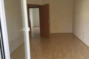 ++TOP 2-ZIMMER-WOHNUNG mit Balkon in Uni-Nähe++ – Wartburgstraße 16c, 9126 Bernsdorf, Chemnitz – Vorschaubild 4