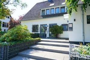 Villa mit Wow-Effekt in Duisburg Ungelsheim mit viel Komfort und Ambiente für ein exklusives Leben – Die vollständige Adresse der Immobilie erhältst du vom Anbieter., 47259 Ungelsheim, Duisburg – Vorschaubild 3