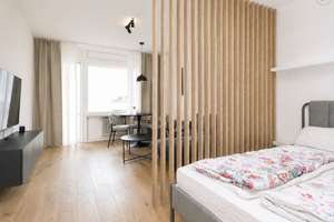 Erstbezug: Stylishe möblierte 1-Zimmer Wohnung mit Balkon und Internet in Wiesbaden – Die vollständige Adresse der Immobilie erhältst du vom Anbieter., 65187 Biebrich, Wiesbaden – Vorschaubild 1