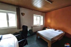 Charmantes Reihenendhaus mit Entwicklungspotenzial in Duisburg zu verkaufen! – Die vollständige Adresse der Immobilie erhältst du vom Anbieter., 47179 Wehofen, Duisburg – Vorschaubild 16