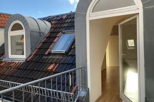 Berlin-Friedrichshain  Dachgeschoß 2 Zimmer mit Terrasse  zu verkaufen – Die vollständige Adresse der Immobilie erhältst du vom Anbieter., 10249 Friedrichshain, Berlin – Vorschaubild 9