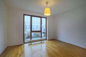 Stadtleben trifft Ruhe – 3 Zimmer mit Loggia und Balkon – Chausseestraße 119a, 10115 Mitte (Ortsteil), Berlin – Vorschaubild 7