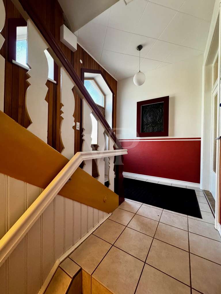 Immobilie in Niederbrombach - Cashflow mit Charakter: Vermietetes 6-Parteien-Haus - Bild 1