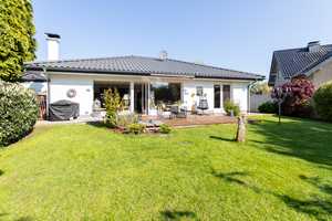 Charmanter freistehender Bungalow in ländlicher Umgebung – Neuss (Rhein-Kreis) – Vorschaubild 2