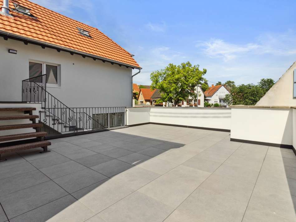 Terrasse Wohnung OG