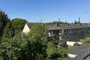 Lichtdurchflutete 3-Zimmer-Wohnung mit Balkon & Spielplatz – familienfreundlich & zentral – Neumühler Straße 41, 47138 Duisburg – Vorschaubild 1