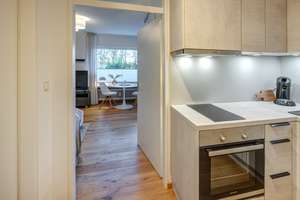 TOP-Renovierte  1 - Zi-Wohnung mit Terrasse , komplett möbliert und ausgestattet – Die vollständige Adresse der Immobilie erhältst du vom Anbieter., 81477 Solln, München – Vorschaubild 7