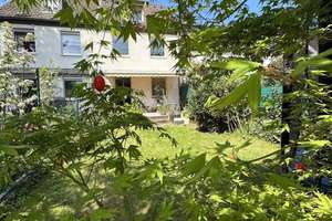 Reihenmittelhaus – 5 Zimmer, provisionsfrei & bezugsfrei  in Köln-Rodenkirchen – Die vollständige Adresse der Immobilie erhältst du vom Anbieter., 50996 Rodenkirchen (Ortsteil), Köln – Vorschaubild 4