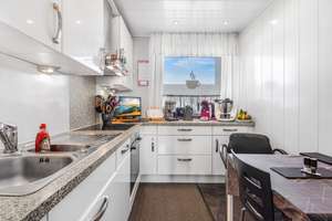 Bremen-Huchting: Modernisierte 4-Zimmer-Wohnung mit Loggia – frei ab 01.07 – Die vollständige Adresse der Immobilie erhältst du vom Anbieter., 28259 Sodenmatt, Bremen – Vorschaubild 12