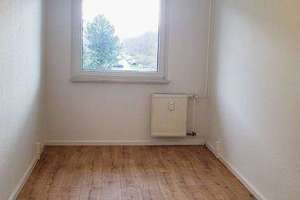 Gepflegte 3-Zimmer-Wohnung mit Einbauküche & modernisiertem Bad in Olvenstedt – Hans-Grade-Straße 89, 39130 Neu Olvenstedt, Magdeburg – Vorschaubild 7
