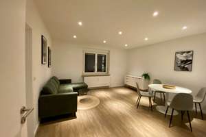 Nähe Sulzbacherstraße! Möblierte  3-Zi.-WG-Whg.,  moderne EBK, 2. OG ohne Balkon – Die vollständige Adresse der Immobilie erhältst du vom Anbieter., 90489 Veilhof, Nürnberg – Vorschaubild 4