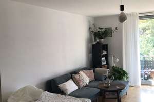 Stilvolle 2,5-Zimmer-Wohnung mit Balkon im Grünen – Die vollständige Adresse der Immobilie erhältst du vom Anbieter., 93051 Ostenviertel, Regensburg – Vorschaubild 3