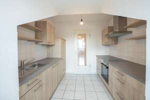 Licht,Raum und Charme unterm Dach! – Die vollständige Adresse der Immobilie erhältst du vom Anbieter., 81476 Forstenried, München – Vorschaubild 8