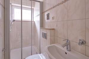 Großzügige Villa im Naherholungsgebiet Duisburg Wedau – Die vollständige Adresse der Immobilie erhältst du vom Anbieter., 47055 Wanheimerort, Duisburg – Vorschaubild 23