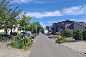 Zwangsversteigerung: Reihenendhaus mit Garten & Garage – ca. 40 % unter Verkehrswert – Die vollständige Adresse der Immobilie erhältst du vom Anbieter., 52525 Heinsberg – Vorschaubild 6