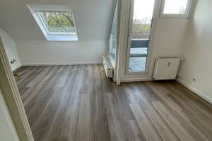 Charmante DG-Wohnung – neu renoviert & mit sonnigem Balkon – Märkische Str. 60c, 44141 Ruhrallee, Dortmund – Vorschaubild 3