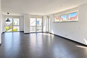 Exklusive Maisonette mit zwei Balkonen, Weitblick & lichtdurchflutetem Wohnambiente – 65205 Nordenstadt, Wiesbaden – Vorschaubild 3