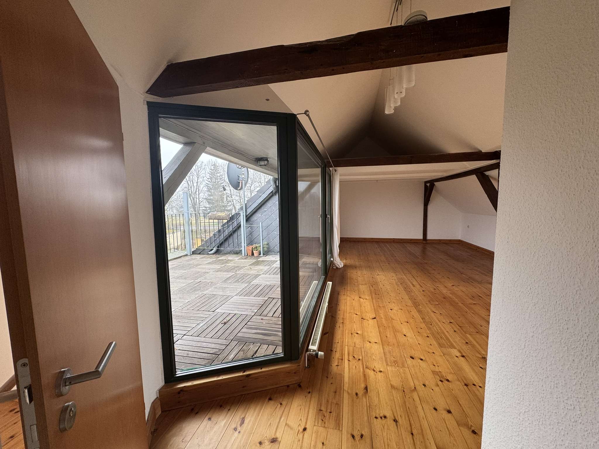 Immobilie in Sternberg - Schönes saniertes Mehrfamilienhaus mit 3 Wohnungen in Sternberg - PROVISIONSFREI - Bild 1