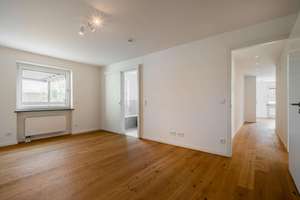 Raum, Licht, Höhe. Penthouse über den Baumkronen. – Die vollständige Adresse der Immobilie erhältst du vom Anbieter., 81925 Herzogpark, München – Vorschaubild 8