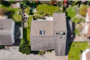 BRUMANI | Großzügiges Einfamilienhaus mit großem Garten, Sauna und ELW in Teningen – Die vollständige Adresse der Immobilie erhältst du vom Anbieter., 79331 Teningen – Vorschaubild 44