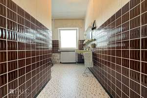 ***Dalhausen - Großzügige Villa mit Wellnessbereich, Dachterrasse und Gartenidylle*** – Die vollständige Adresse der Immobilie erhältst du vom Anbieter., 37688 Beverungen – Vorschaubild 43