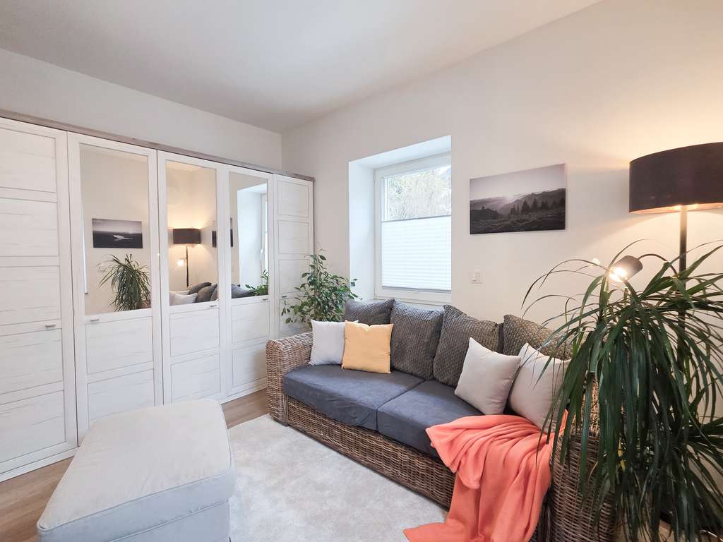 Immobilie in Tegernsee - Sehr schöne möblierte 1,5 Zimmer-Wohnung, ruhig und zentral - Bild 2