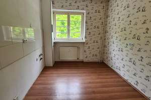 !Mit einem Malergutschein ins neue Wohnglück! – Große Diesdorfer Str. 168a, 39110 Stadtfeld West, Magdeburg – Vorschaubild 2