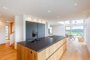 Architektur & Alpenblick – Modernes Zuhause mit Einliegerwohnung in Hellengerst (Allgäu) – Die vollständige Adresse der Immobilie erhältst du vom Anbieter., 87480 Weitnau – Vorschaubild 6