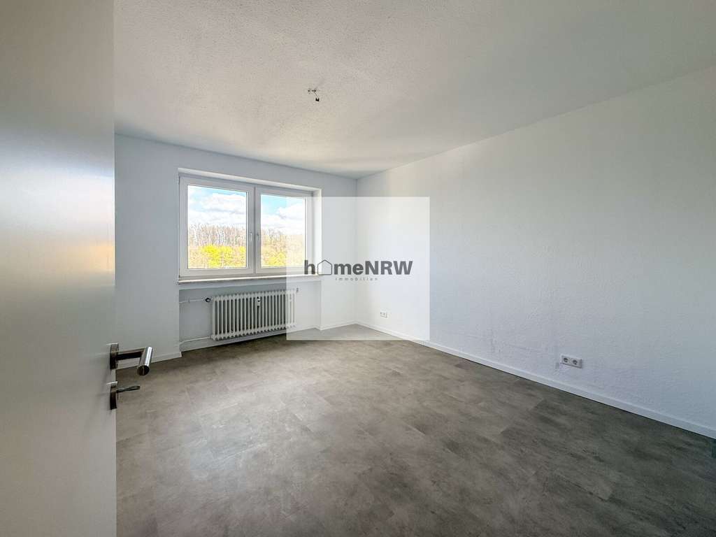 Immobilie in Wülfrath - Modernisierte 3,5-Zimmer-Wohnung mit Balkon und Weitblick - provisionsfrei in Wülfrath - Bild 4