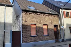 Kleines EINFAMILIENHAUS, Innenhof, Hofhaus, Garten, K-WORRINGEN