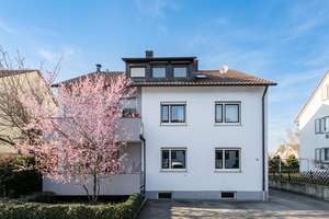 „Haus im Haus“-Erlebnis - Großzügige 4-Zimmer-Wohnung mit Balkon & eigenem Garten – 70499 Weilimdorf (Ortsteil), Stuttgart – Vorschaubild 20